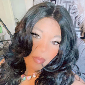 Meet your Posher, Nadine